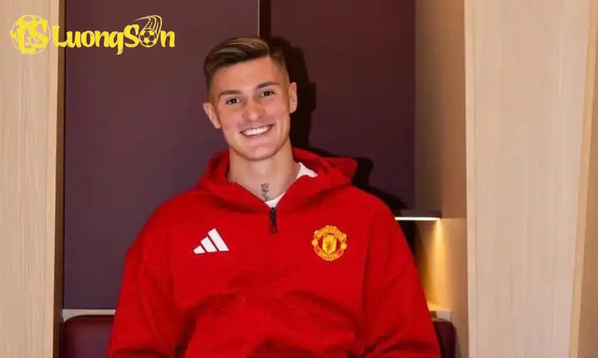 Barcelona nhắm Sesko để thay Lewandowski trong tương lai (Ảnh: Sky Sports) Barcelona nhắm Sesko để thay Lewandowski trong tương lai