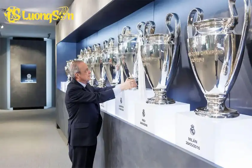 Florentino Perez là Chủ tịch giành được nhiều danh hiệu nhất trong lịch sử Real Madrid